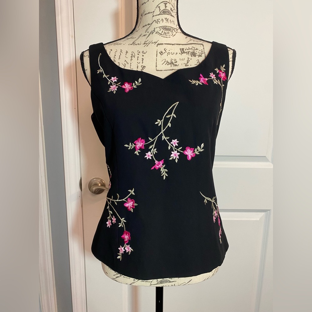 Jillian‎ Jones Vintage Black & Pink Floral Embroidered Sleeveless Top Size 8 G